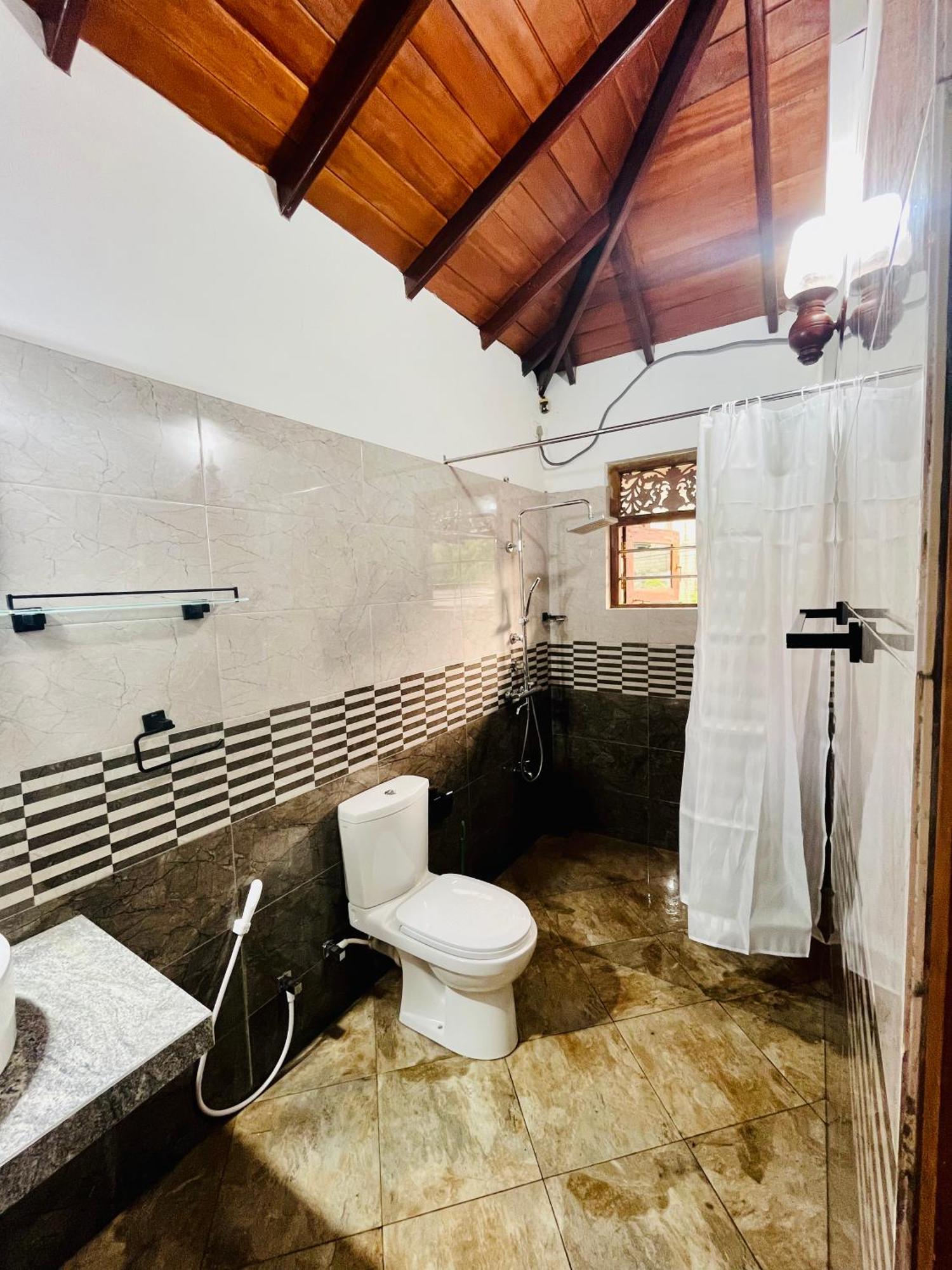 Villa Roy Bentota Bagian luar foto