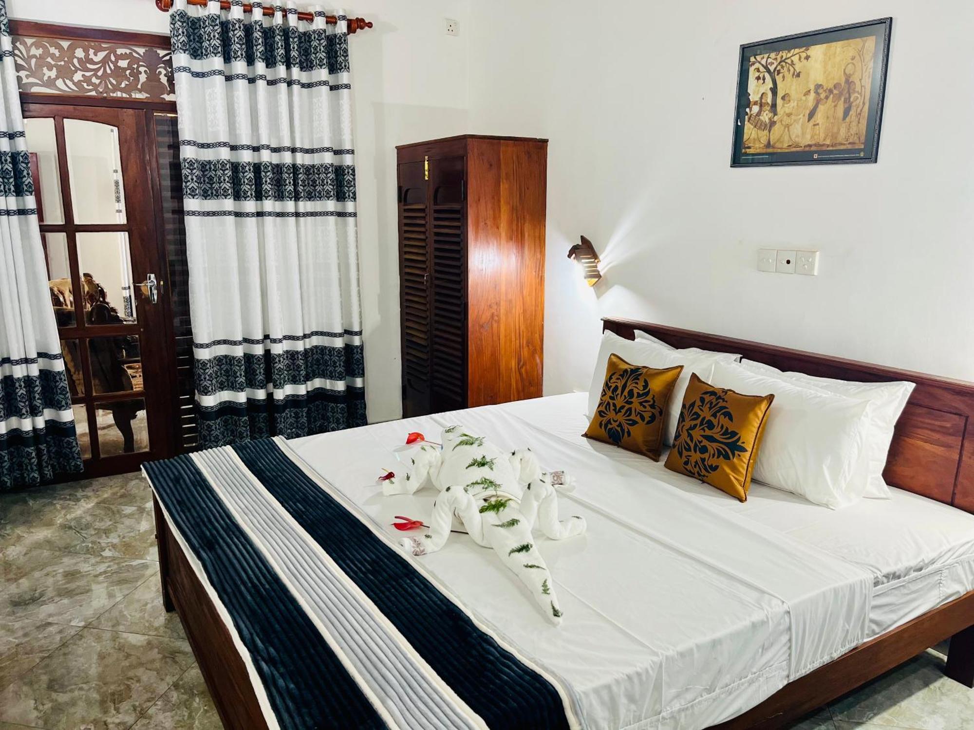 Villa Roy Bentota Bagian luar foto