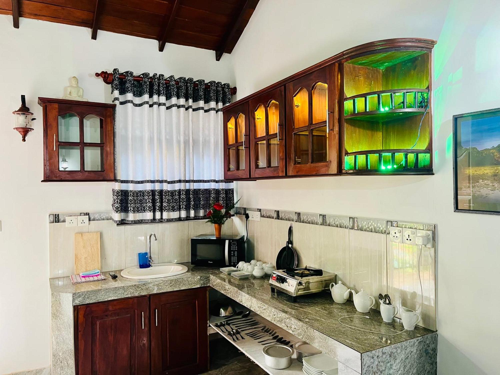 Villa Roy Bentota Bagian luar foto